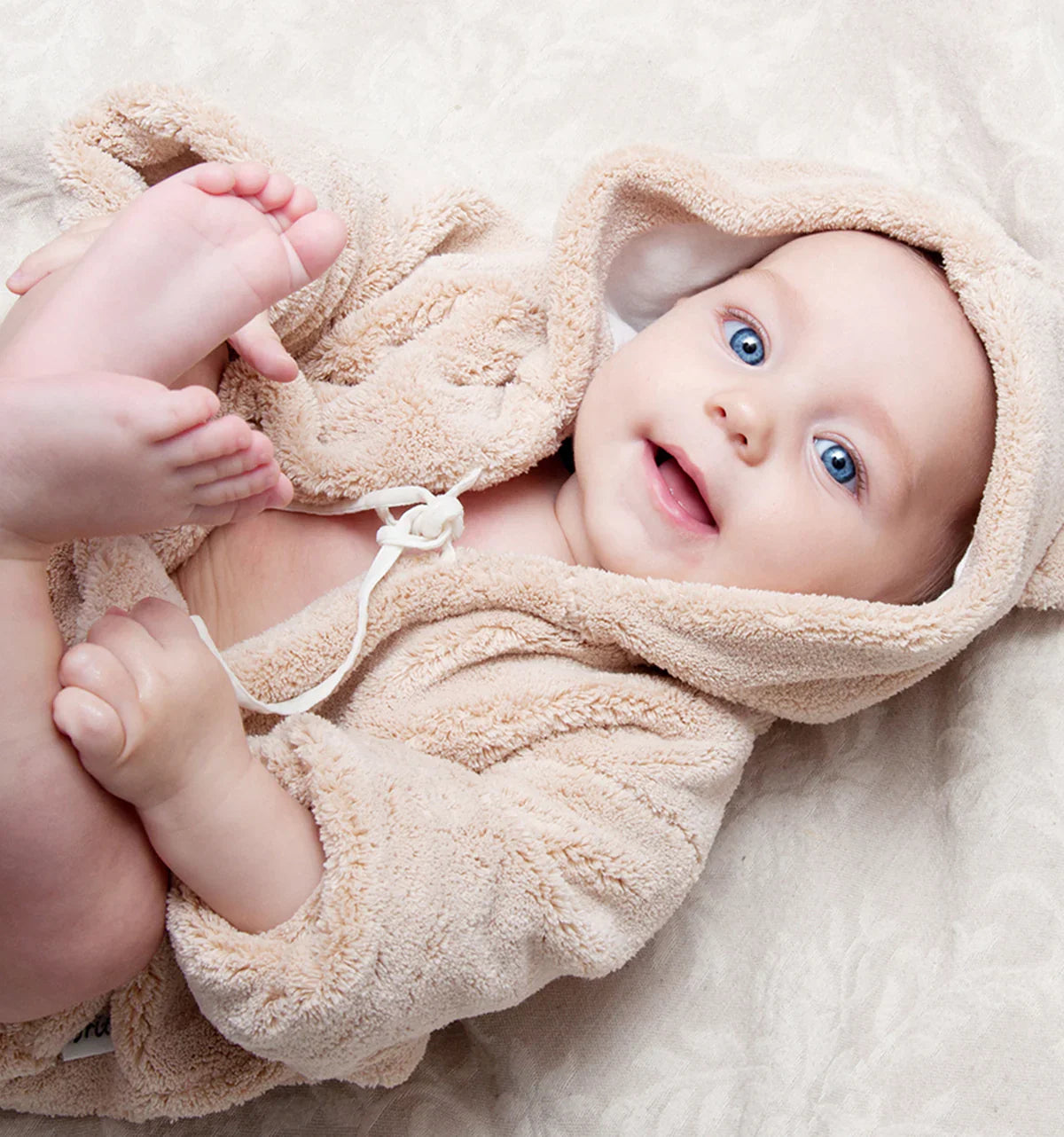 Stylish and elegant look kids accessories