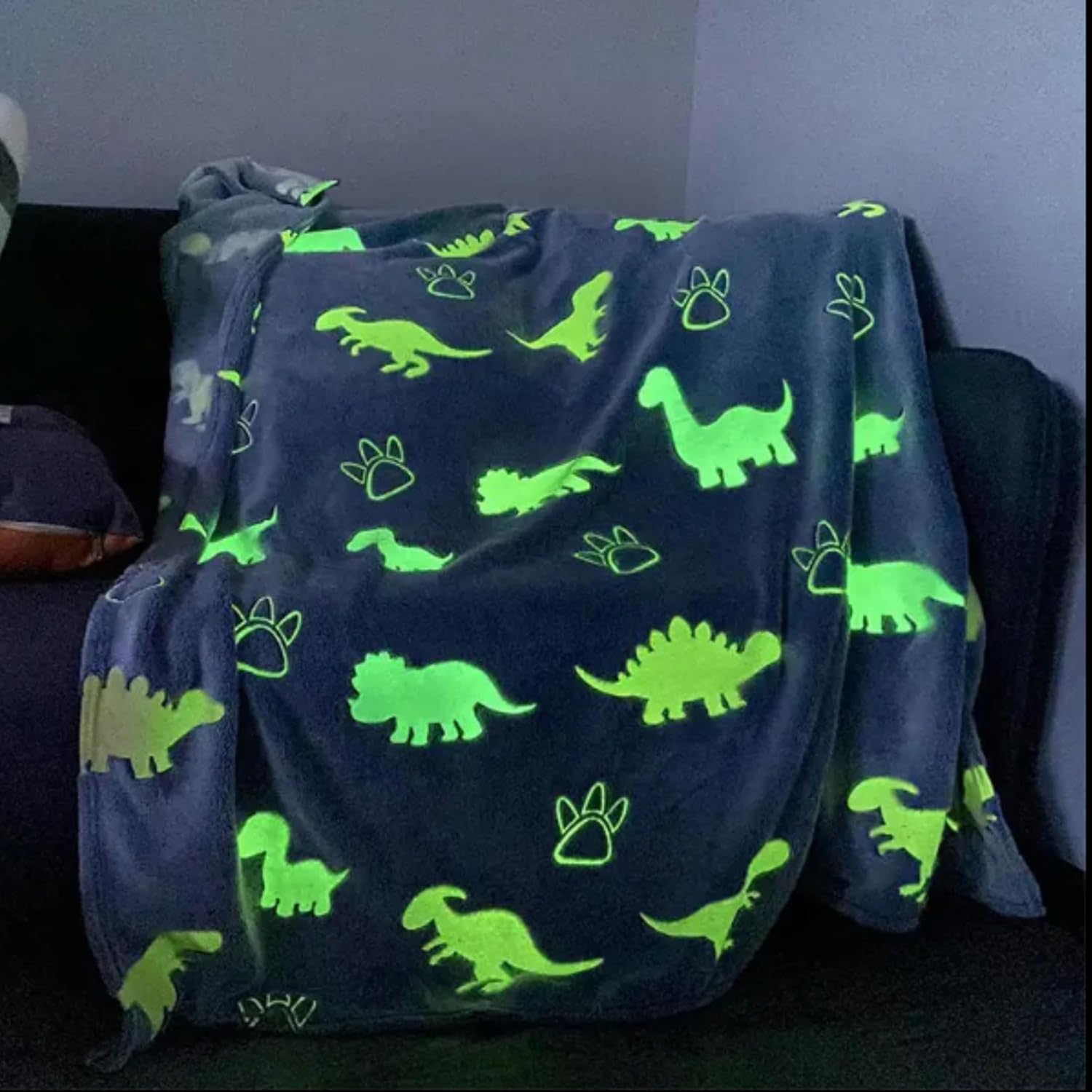Stars & Hearts Design Small Night Glow Baby Blanket for Kids